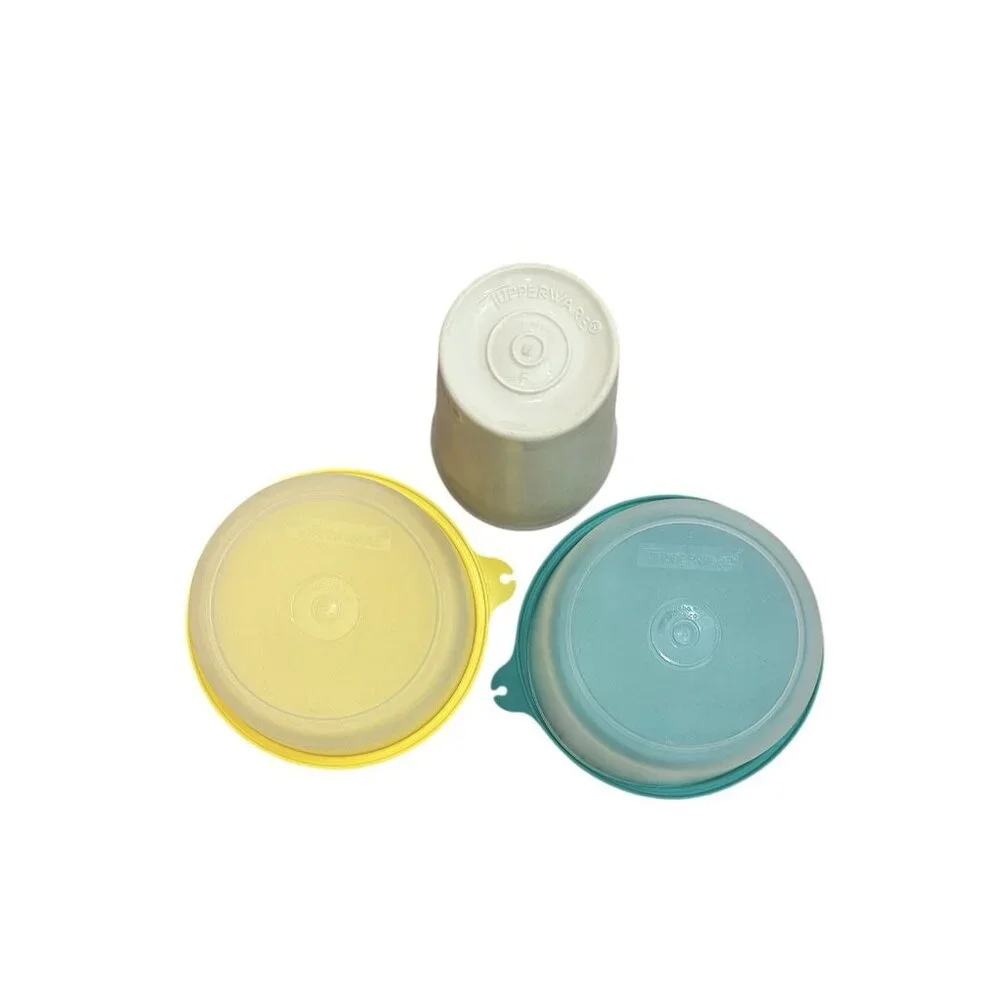 VTG Tupperware Snack Bowls with Lids & Cup With Lid